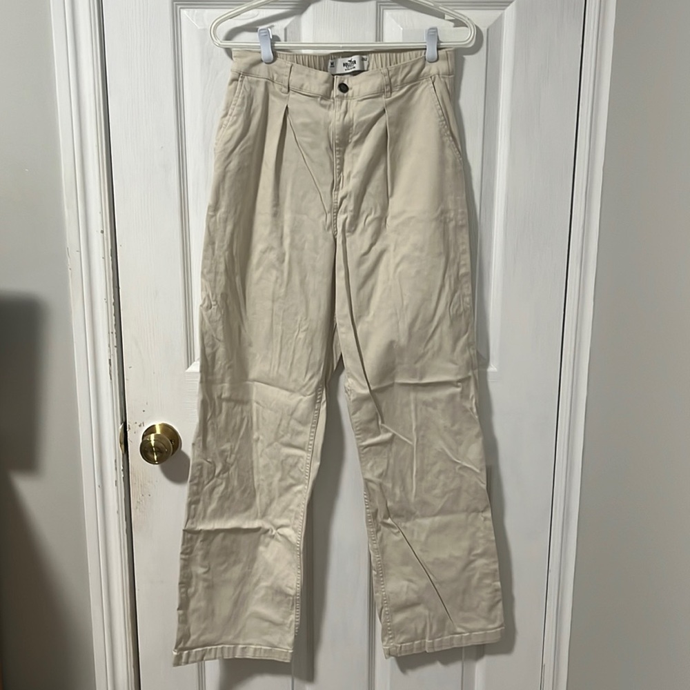Hollister Pleated Pants